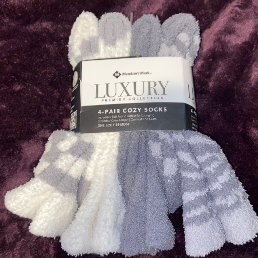 4 Pair Cozy Socks